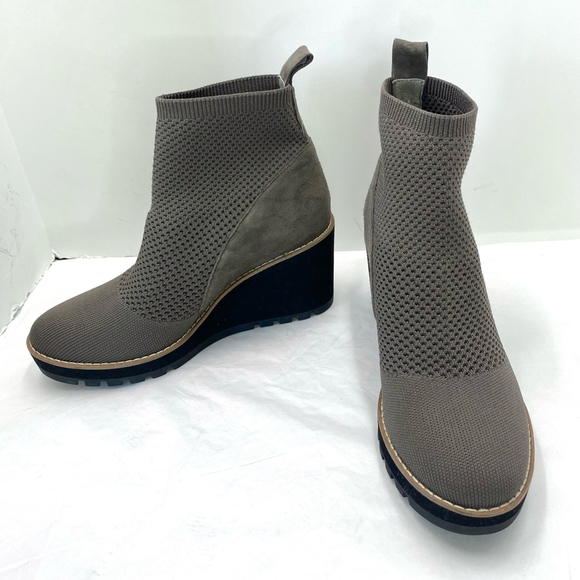 Eileen Fisher Quill Stretch Knit Wedge Booties Ankle Boots Women’s 7 Grey-beige - Picture 1 of 11